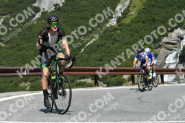 Photo #2398581 | 25-07-2022 10:43 | Passo Dello Stelvio - Waterfall curve BICYCLES