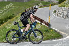 Photo #2206033 | 29-06-2022 13:50 | Passo Dello Stelvio - Waterfall curve BICYCLES