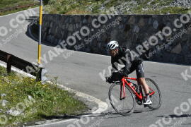 Photo #3604461 | 28-07-2023 10:20 | Passo Dello Stelvio - Waterfall curve BICYCLES