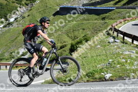 Photo #2266090 | 09-07-2022 09:40 | Passo Dello Stelvio - Waterfall curve BICYCLES