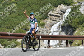 Photo #2577864 | 10-08-2022 10:43 | Passo Dello Stelvio - Waterfall curve BICYCLES