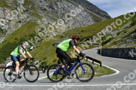 Foto #4113950 | 01-09-2023 10:30 | Passo Dello Stelvio - Waterfall Kehre BICYCLES