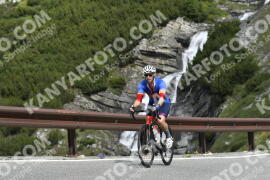 Photo #3545538 | 22-07-2023 10:31 | Passo Dello Stelvio - Waterfall curve BICYCLES