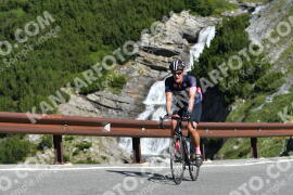 Photo #2306436 | 15-07-2022 09:49 | Passo Dello Stelvio - Waterfall curve BICYCLES
