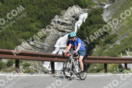 Photo #3555579 | 23-07-2023 10:12 | Passo Dello Stelvio - Waterfall curve BICYCLES