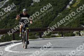 Photo #2744292 | 25-08-2022 15:09 | Passo Dello Stelvio - Waterfall curve BICYCLES
