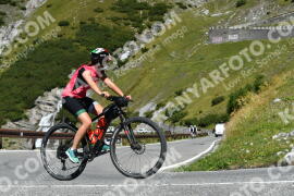 Photo #2699272 | 21-08-2022 11:40 | Passo Dello Stelvio - Waterfall curve BICYCLES