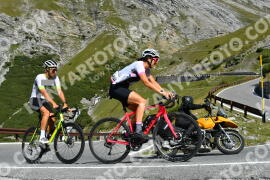 Photo #4051503 | 24-08-2023 10:40 | Passo Dello Stelvio - Waterfall curve BICYCLES