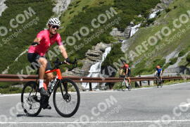 Photo #2202455 | 27-06-2022 10:23 | Passo Dello Stelvio - Waterfall curve BICYCLES