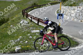 Foto #3214640 | 24-06-2023 15:36 | Passo Dello Stelvio - Waterfall Kehre BICYCLES