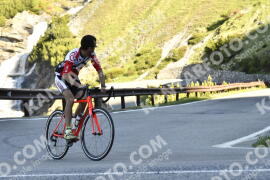 Photo #2104284 | 06-06-2022 09:06 | Passo Dello Stelvio - Waterfall BICYCLE riders