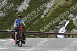 Photo #3060426 | 08-06-2023 11:45 | Passo Dello Stelvio - Waterfall curve BICYCLES