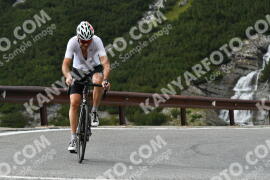 Photo #2596675 | 11-08-2022 15:04 | Passo Dello Stelvio - Waterfall curve BICYCLES
