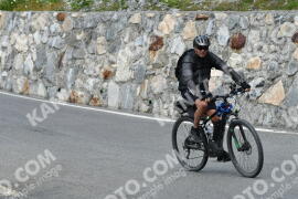 Photo #2365867 | 21-07-2022 14:03 | Passo Dello Stelvio - Waterfall curve BICYCLES