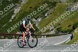 Photo #3985877 | 20-08-2023 11:05 | Passo Dello Stelvio - Waterfall curve BICYCLES
