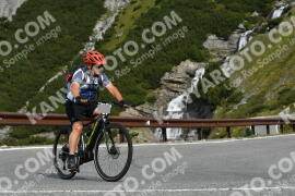Photo #2680626 | 17-08-2022 10:00 | Passo Dello Stelvio - Waterfall curve BICYCLES