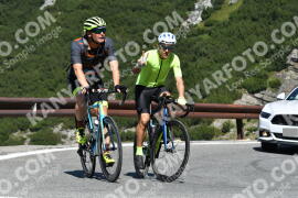 Photo #2368764 | 22-07-2022 10:40 | Passo Dello Stelvio - Waterfall curve BICYCLES
