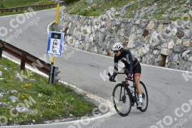 Photo #3201569 | 23-06-2023 13:00 | Passo Dello Stelvio - Waterfall curve BICYCLES