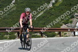 Photo #2398441 | 25-07-2022 10:37 | Passo Dello Stelvio - Waterfall curve BICYCLES