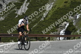 Photo #3349686 | 04-07-2023 10:18 | Passo Dello Stelvio - Waterfall curve BICYCLES