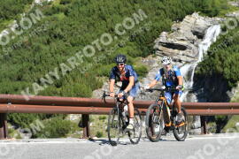 Photo #2430654 | 29-07-2022 10:16 | Passo Dello Stelvio - Waterfall curve BICYCLES