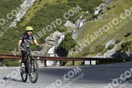 Photo #2808196 | 04-09-2022 09:48 | Passo Dello Stelvio - Waterfall curve BICYCLES