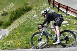 Photo #2138352 | 17-06-2022 15:36 | Passo Dello Stelvio - Waterfall curve BICYCLES