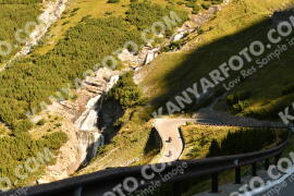 Foto #2615974 | 13-08-2022 09:21 | Passo Dello Stelvio - Curva di cascata