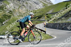 Photo #2306610 | 15-07-2022 09:56 | Passo Dello Stelvio - Waterfall curve BICYCLES