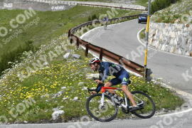 Photo #3535522 | 18-07-2023 14:51 | Passo Dello Stelvio - Waterfall curve BICYCLES