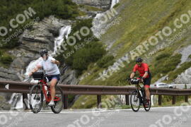 Photo #2768969 | 28-08-2022 12:00 | Passo Dello Stelvio - Waterfall curve BICYCLES