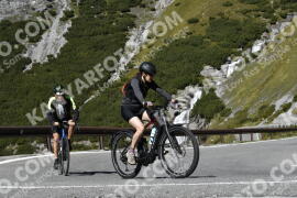 Photo #2865348 | 12-09-2022 12:17 | Passo Dello Stelvio - Waterfall curve BICYCLES