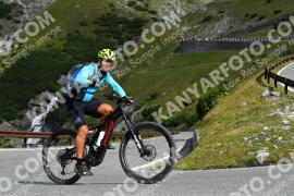 Photo #3881286 | 14-08-2023 10:05 | Passo Dello Stelvio - Waterfall curve BICYCLES