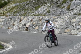 Fotó #2814126 | 04-09-2022 14:40 | Passo Dello Stelvio - Vízesés kanyar Bicajosok
