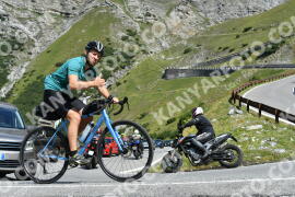 Photo #2381947 | 24-07-2022 10:45 | Passo Dello Stelvio - Waterfall curve BICYCLES