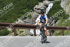 Photo #2399916 | 25-07-2022 12:07 | Passo Dello Stelvio - Waterfall curve BICYCLES