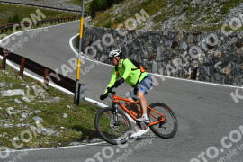 Fotó #4138729 | 03-09-2023 11:38 | Passo Dello Stelvio - Vízesés kanyar Bicajosok