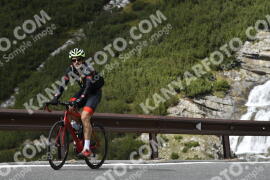 Photo #2886042 | 18-09-2022 12:39 | Passo Dello Stelvio - Waterfall curve BICYCLES