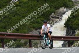Photo #3925281 | 17-08-2023 10:02 | Passo Dello Stelvio - Waterfall curve BICYCLES