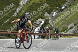 Photo #3371805 | 07-07-2023 10:12 | Passo Dello Stelvio - Waterfall curve BICYCLES