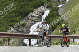 Photo #3660890 | 30-07-2023 09:50 | Passo Dello Stelvio - Waterfall curve BICYCLES