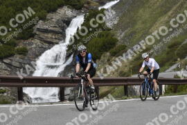 Photo #3056378 | 07-06-2023 11:04 | Passo Dello Stelvio - Waterfall curve BICYCLES