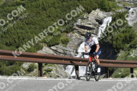 Foto #3429006 | 11-07-2023 10:01 | Passo Dello Stelvio - Waterfall Kehre BICYCLES