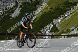 Photo #4010979 | 21-08-2023 13:34 | Passo Dello Stelvio - Waterfall curve BICYCLES
