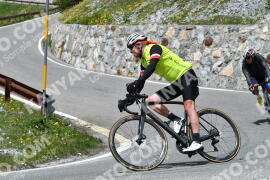 Photo #2204501 | 27-06-2022 14:10 | Passo Dello Stelvio - Waterfall curve BICYCLES