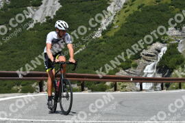 Photo #2382625 | 24-07-2022 11:12 | Passo Dello Stelvio - Waterfall curve BICYCLES