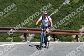 Photo #2336593 | 17-07-2022 09:59 | Passo Dello Stelvio - Waterfall curve BICYCLES