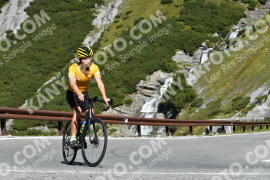 Photo #2710572 | 22-08-2022 10:37 | Passo Dello Stelvio - Waterfall curve BICYCLES