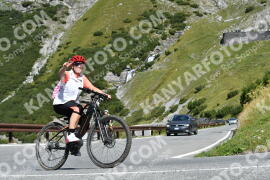 Photo #2647309 | 14-08-2022 10:56 | Passo Dello Stelvio - Waterfall curve BICYCLES