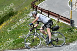 Photo #2204629 | 27-06-2022 14:37 | Passo Dello Stelvio - Waterfall curve BICYCLES